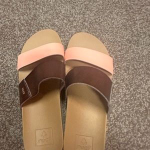 REEF Sandals/slides NEVER WORN